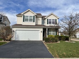 1100 Rosefield Ln in Aurora, IL - Building Photo