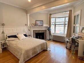 132 St Mary's St in Boston, MA - Building Photo - Building Photo