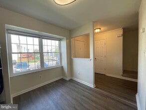 17929 Milroy Dr in Dumfries, VA - Building Photo - Building Photo