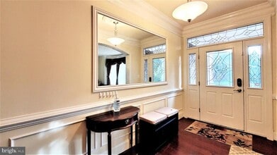 12614 Winter Wren Ct in Herndon, VA - Building Photo - Building Photo
