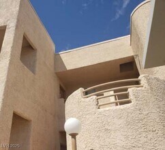 2200 Highpointe Dr in Laughlin, NV - Building Photo - Building Photo