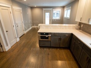 88 Rossmore Rd, Unit 3 CO in Boston, MA - Building Photo - Building Photo