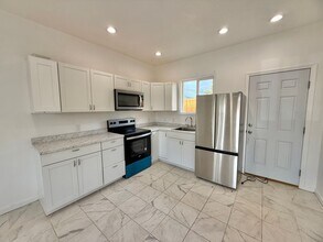 648 Waiehu Beach Rd in Wailuku, HI - Building Photo - Building Photo