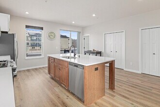 13565 Territorial Cir N in Maple Grove, MN - Building Photo - Building Photo