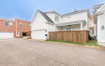 9413 Civic Way in Prospect, KY - Building Photo - Building Photo