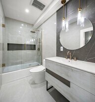 556 1st St in Hoboken, NJ - Building Photo