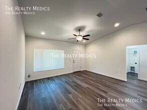 297 Malauka Run in Ocklawaha, FL - Building Photo - Building Photo