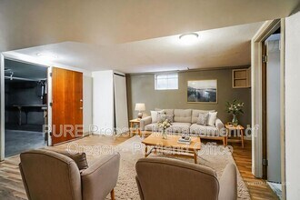 2334 SE 72nd Ave in Portland, OR - Building Photo - Building Photo