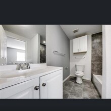 5136 Bourquin St in Dallas, TX - Building Photo - Building Photo