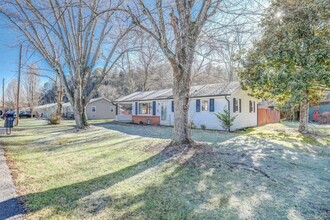 229 Sherry St in Kingsport, TN - Building Photo - Building Photo