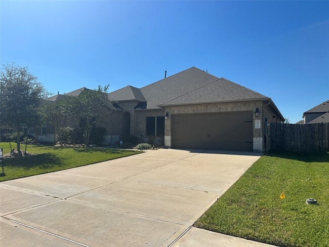 6329 Clearwater Dr in League City, TX - Building Photo - Building Photo