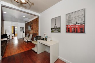 536 9th Ave in New York, NY - Building Photo - Building Photo