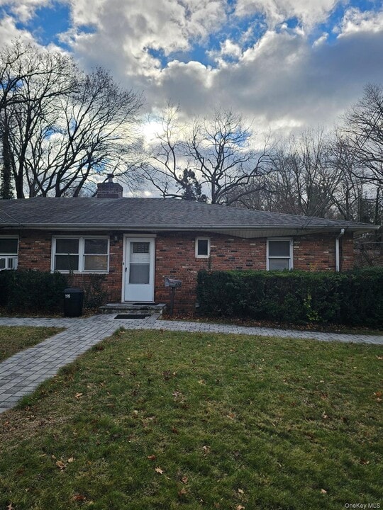 414 Main St in Northport, NY - Building Photo