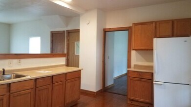 426 College St in Milton, WI - Building Photo - Building Photo