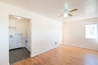 526 19th St NE in Salem, OR - Building Photo - Building Photo