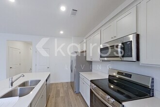 212 Birch Ave in Warner Robins, GA - Building Photo - Building Photo