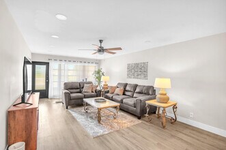 13719 Via Aurora in Delray Beach, FL - Building Photo - Building Photo