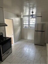 959 Gayley Ave in Los Angeles, CA - Building Photo - Building Photo