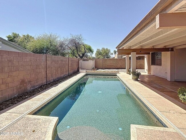14437 W Lexington Ave in Goodyear, AZ - Building Photo - Building Photo