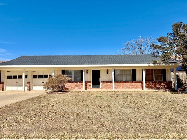 property at 2408 Apperson Dr