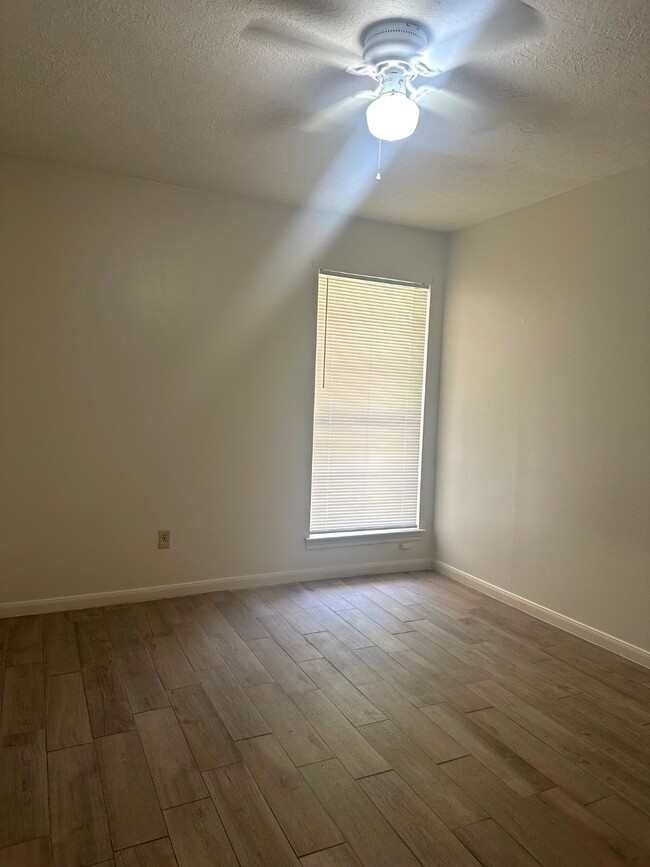 3146 Bonney Briar Dr in Missouri City, TX - Building Photo - Building Photo