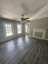 112 High St in Vernon, CT - Building Photo - Building Photo