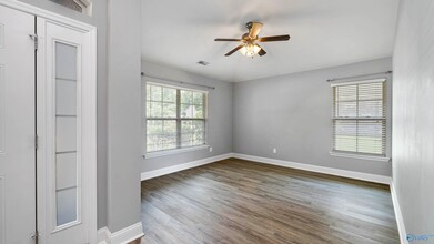 113 E Crest Way in Madison, AL - Building Photo - Building Photo
