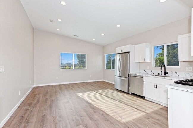 property at 5042 54th St