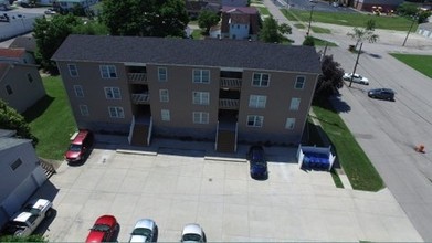 Pike Street Apartments in Milton, WV - Building Photo - Building Photo