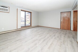 Black Forest Apartments in Sauk Rapids, MN - Building Photo - Building Photo