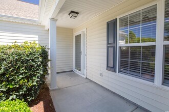 2424 Hayseed Way in Myrtle Beach, SC - Foto de edificio - Building Photo