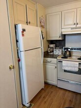 166 4th St W in Nokomis, FL - Building Photo - Building Photo