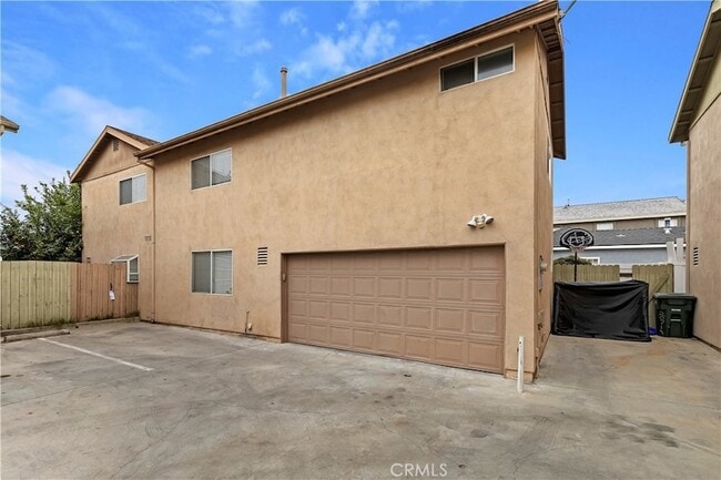 property at 20721 Roseton Ave