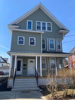 201-203-203 French St in Bridgeport, CT - Building Photo