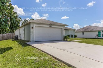255 NW North Macedo Blvd in Port St. Lucie, FL - Building Photo - Building Photo