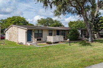 Sunset Way in Miami, FL - Building Photo - Building Photo