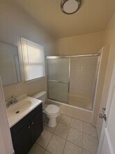 9016 Reading Ave in Los Angeles, CA - Building Photo - Building Photo