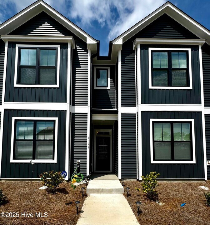 1577 Dusk Cove in Winnabow, NC - Building Photo