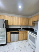 636 NW 13th St in Boca Raton, FL - Building Photo - Building Photo