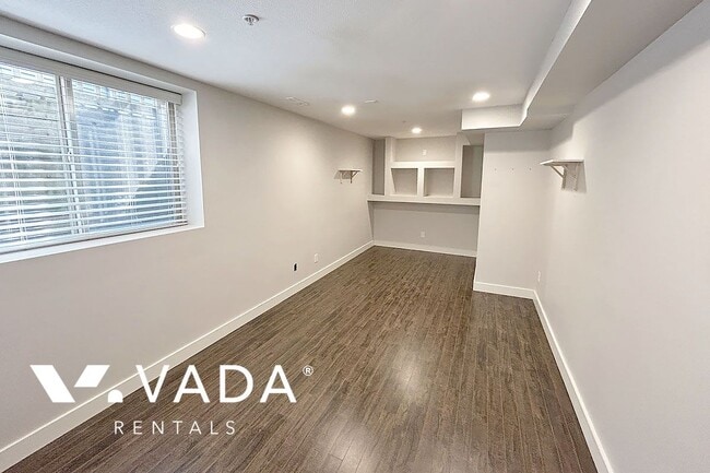 24513 Kimola Dr in Maple Ridge, BC - Building Photo - Building Photo