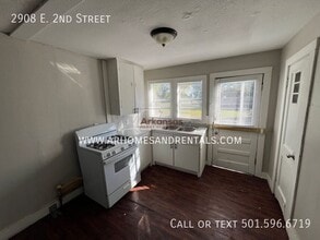 2908 E 2nd St in North Little Rock, AR - Building Photo - Building Photo