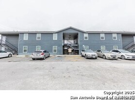 8111 Landing in San Antonio, TX - Building Photo