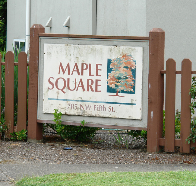 Maple Square Apartments in Corvallis, OR - Building Photo - Building Photo