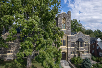 Narberth Place in Narberth, PA - Foto de edificio - Building Photo