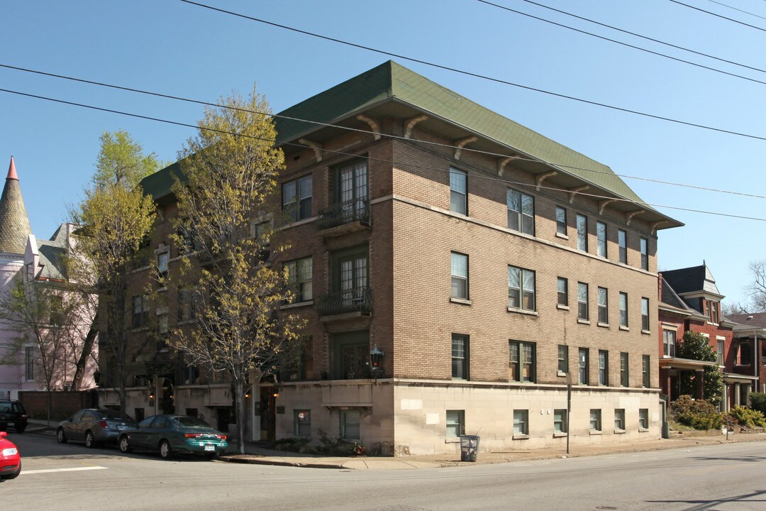 1481-1483 St James Ct in Louisville, KY - Building Photo