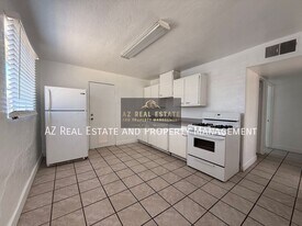 7532 N 21st Ave in Phoenix, AZ - Building Photo