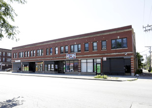 7900 S Drexel Ave in Chicago, IL - Building Photo - Building Photo