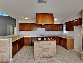 15727 Cascade Point Dr in Houston, TX - Building Photo - Building Photo