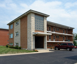 421 Hicks Rd Apartments