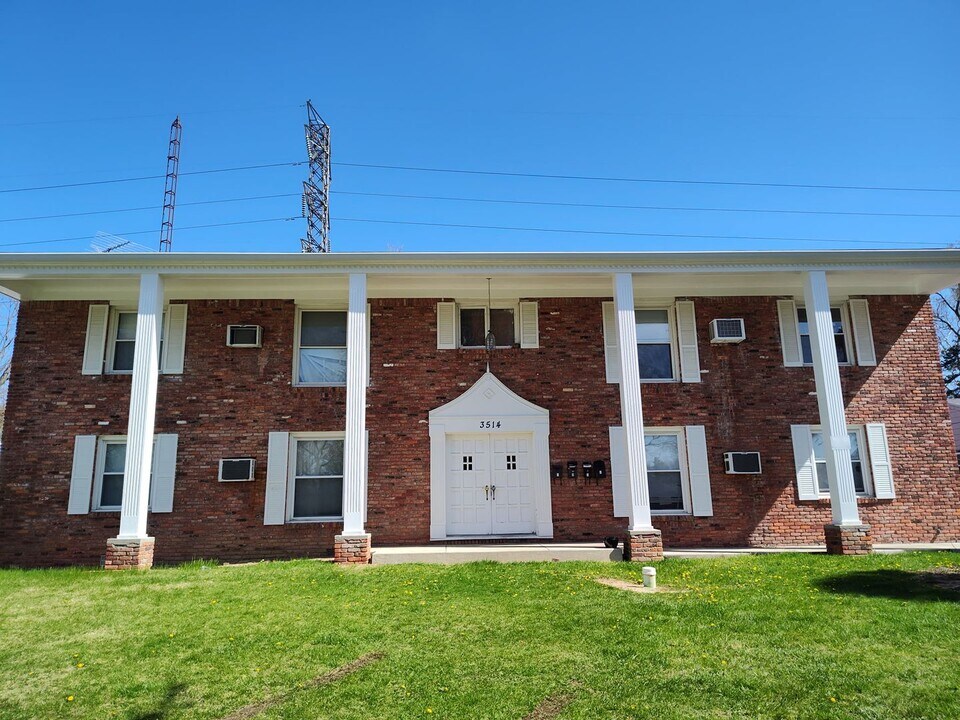 3514 Valleston Pkwy-Unit -Unit 01 in Toledo, OH - Foto de edificio